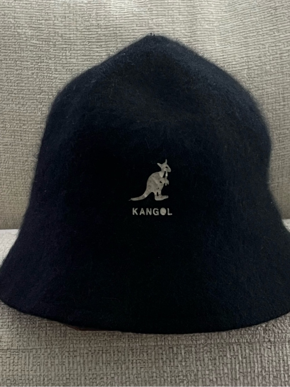 Kangol men’s Black Wool Bucket Hat with Silver Logo y2k